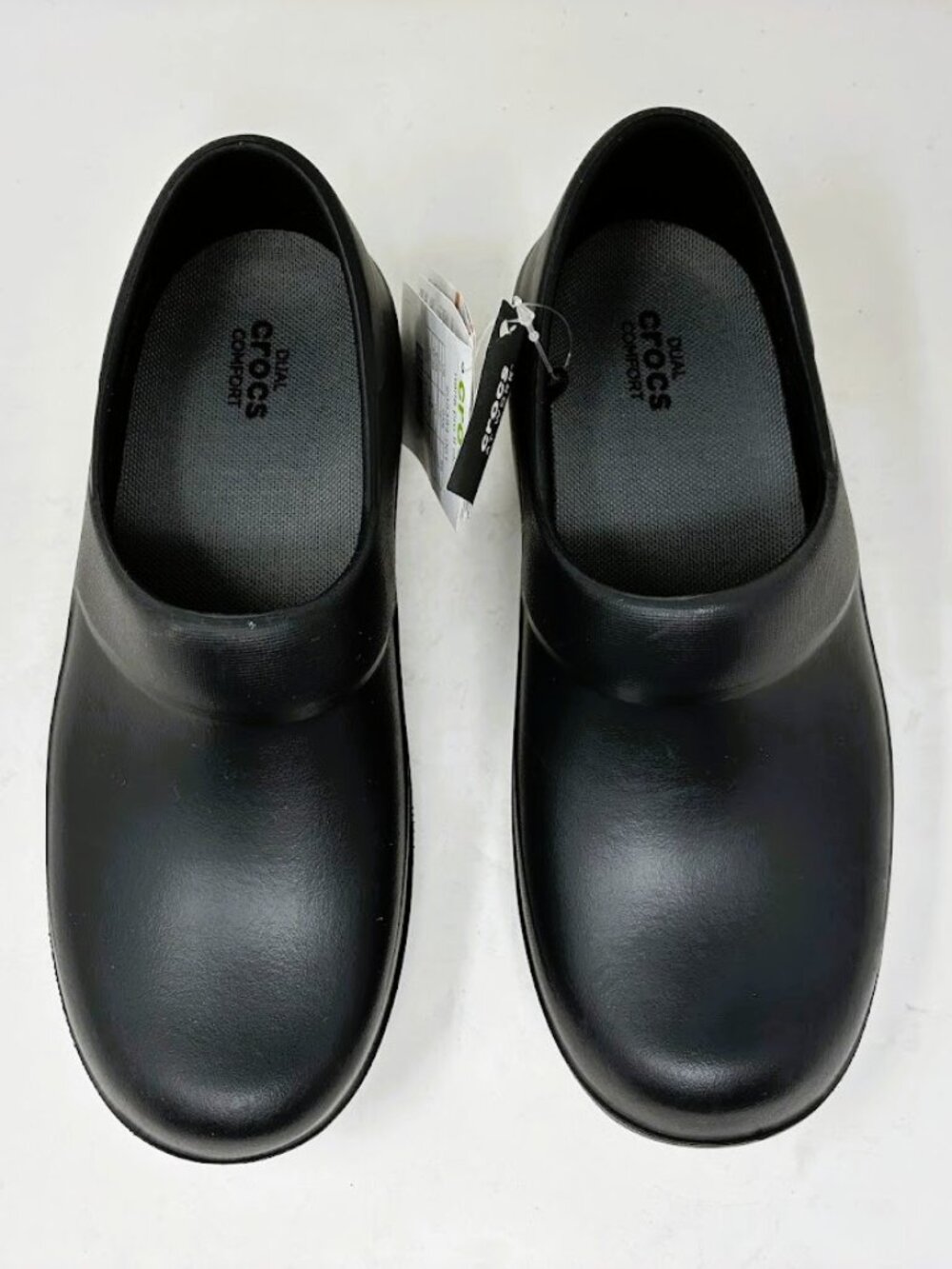 NWT Crocs Neria Pro II Work Clogs Black Size 7 Slip Resistant Nursing Shoes